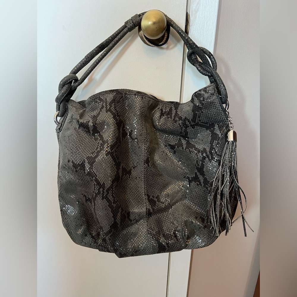 Adrienne Vittadini snakeskin print bag in grey